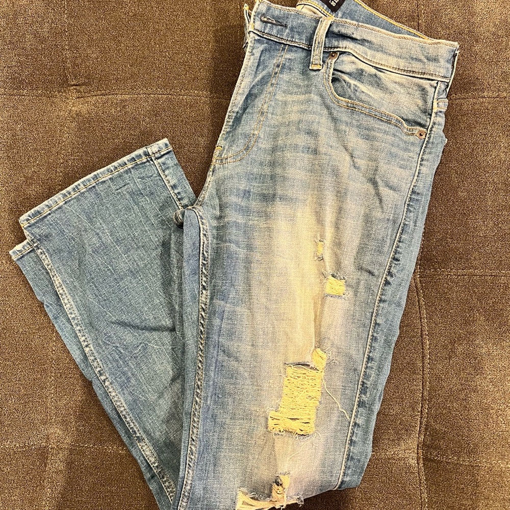 Men’s Hollister jeans
